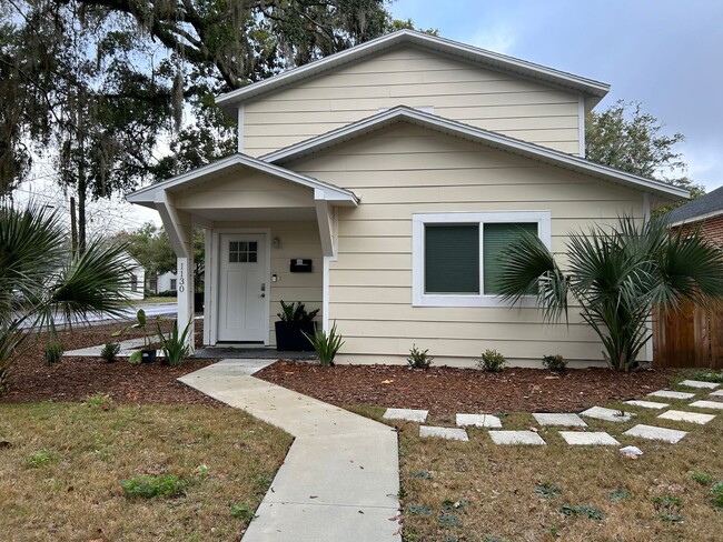 property at 1130 NW 3rd Ave