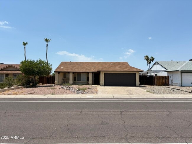 property at 11014 N 65th Ave