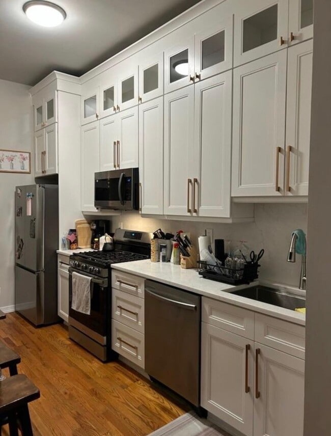 1013 Park Ave in Hoboken, NJ - Building Photo - Building Photo