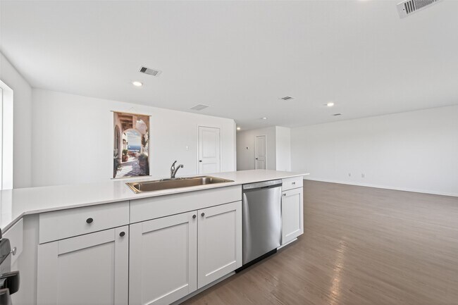 property at 6273 Alder Crk Dr