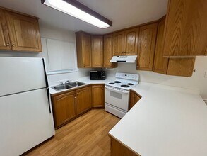598 N 100 W St in Provo, UT - Building Photo - Building Photo
