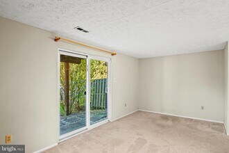 6413 Pound Apple Ct in Columbia, MD - Building Photo - Building Photo