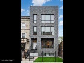 3944 S Indiana Ave in Chicago, IL - Building Photo