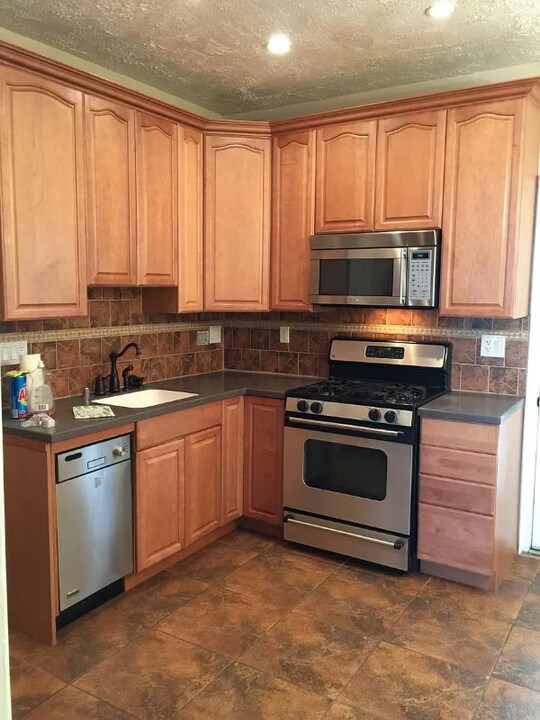 2548 Sutter St in San Francisco, CA - Building Photo