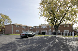 4757-4773 Hilton Ave Apartments