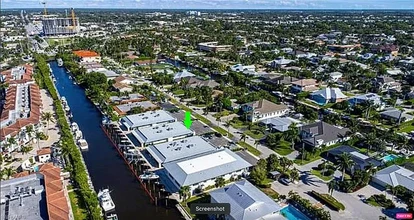 1425 Curlew Ave, Unit Downtown Naples in Naples, FL - Foto de edificio - Building Photo