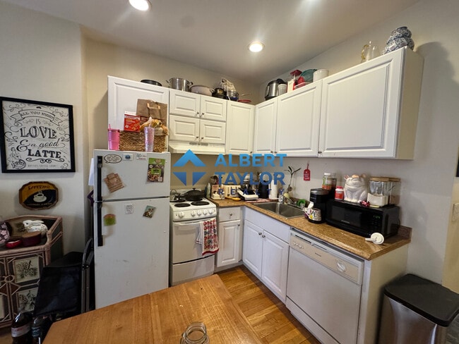 25 Phillips St, Unit 1