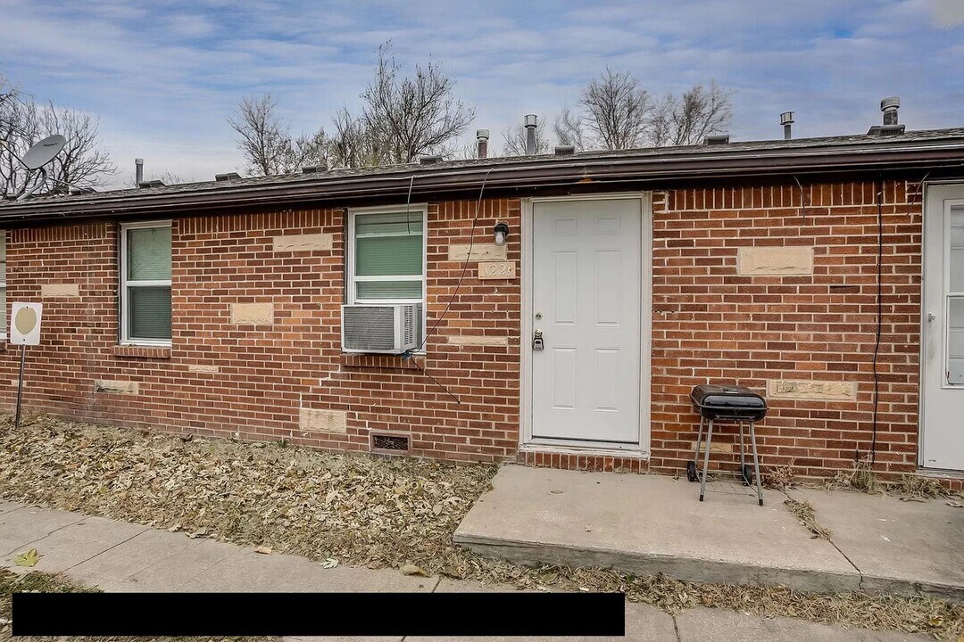 1219 N Minnesota St in Wichita, KS - Building Photo