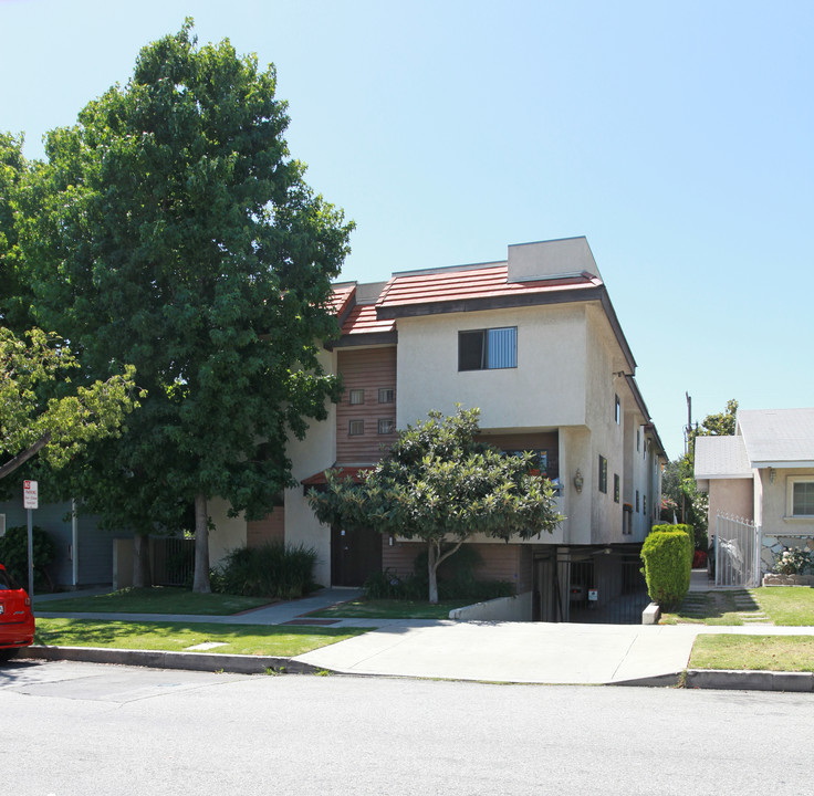 1035 Irving Ave in Glendale, CA - Building Photo