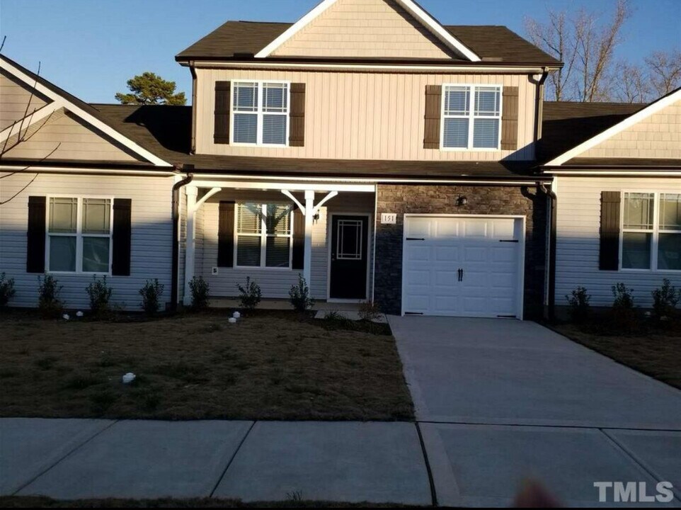 151 Cullen Ct in Clayton, NC - Building Photo