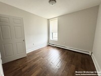 61 Ruggles St, Unit 5 in Boston, MA - Building Photo - Building Photo