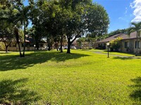 7544 Nova Dr in Davie, FL - Building Photo - Building Photo