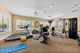 13364 Beach Blvd in Jacksonville, FL - Building Photo - Building Photo