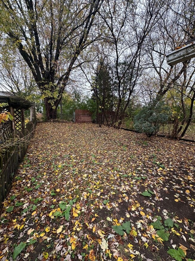 1028 Ceape Ave in Oshkosh, WI - Building Photo - Building Photo