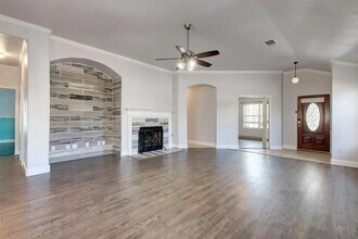4208 Rolling Water Dr in Pflugerville, TX - Building Photo - Building Photo