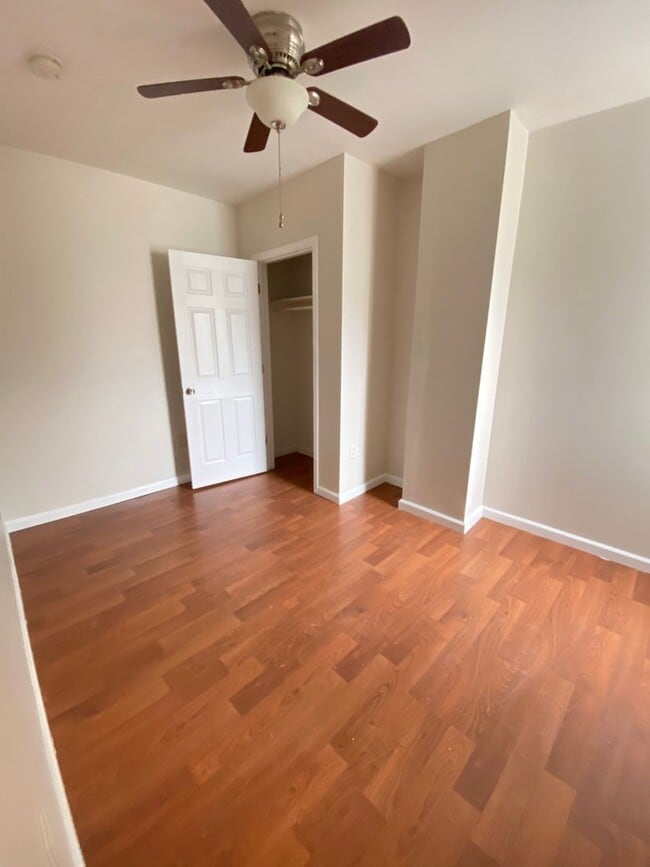 property at 2602 E Cumberland St