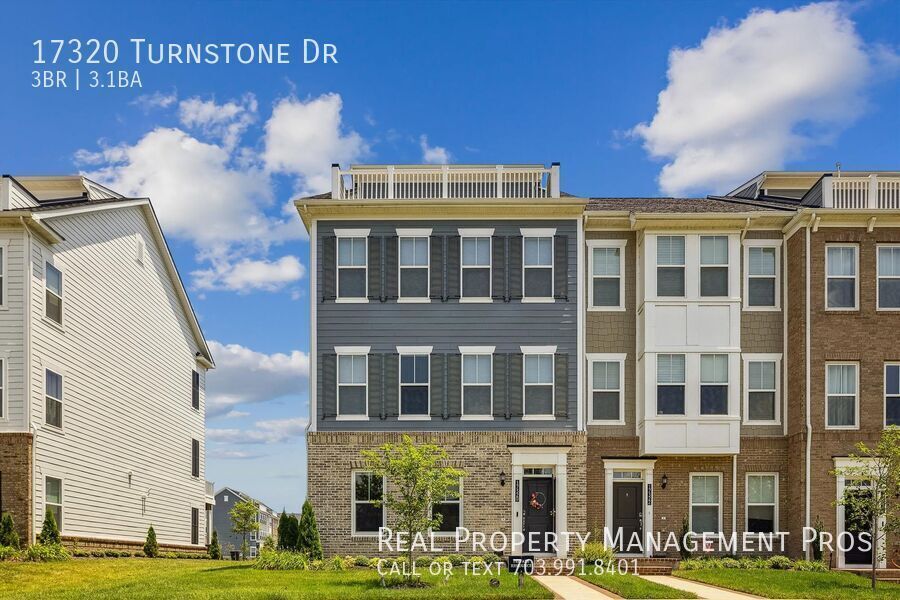 17320 Turnstone Dr in Dumfries, VA - Building Photo