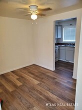 4320 Airport Rd in Colorado Springs, CO - Building Photo - Building Photo