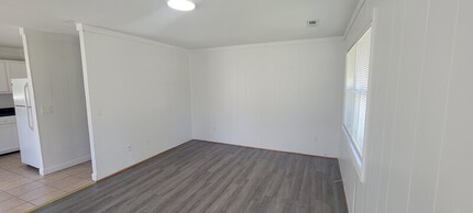 5416 Sidbury Rd in Castle Hayne, NC - Building Photo - Building Photo