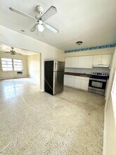 2140 Bay Dr in Miami Beach, FL - Building Photo - Building Photo