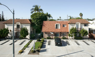 Bancroft Apartments in San Diego, CA - Building Photo - Building Photo