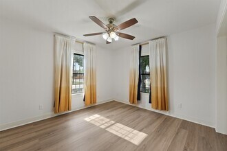 210 Rouse St in Houston, TX - Building Photo - Building Photo