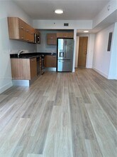 350 S Miami Ave, Unit 2211 in Miami, FL - Building Photo - Building Photo