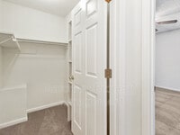 302 Wildmarsh Rd photo'