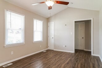 1024 Holly Pointe Dr in Wendell, NC - Building Photo - Building Photo