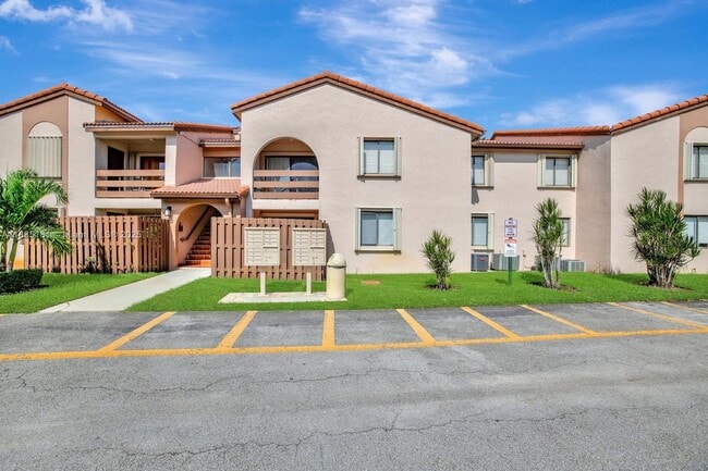 8999 SW 123rd Ct, Unit 107