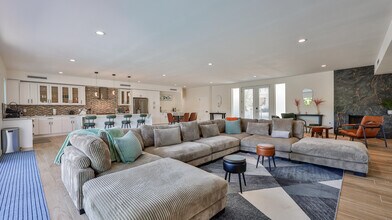 73042 Willow St in Palm Desert, CA - Building Photo - Building Photo