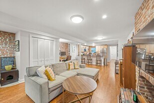 194 Washington St in Jersey City, NJ - Building Photo