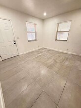 504 NW 15th Ave in Fort Lauderdale, FL - Building Photo - Building Photo