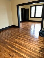 1476 Corbin Ave, Unit 1