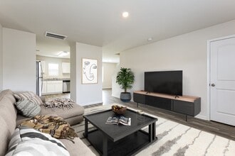 514 Spring Ln in Inman, SC - Foto de edificio - Building Photo