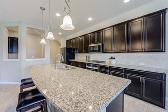 5218 Gerent Ln in Katy, TX - Building Photo - Building Photo