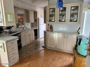 1444 South Zuni Dr in Apache Junction, AZ - Building Photo - Building Photo