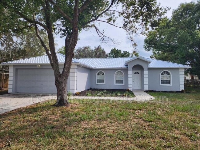 13496 Wilburton St in Spring Hill, FL - Building Photo - Building Photo