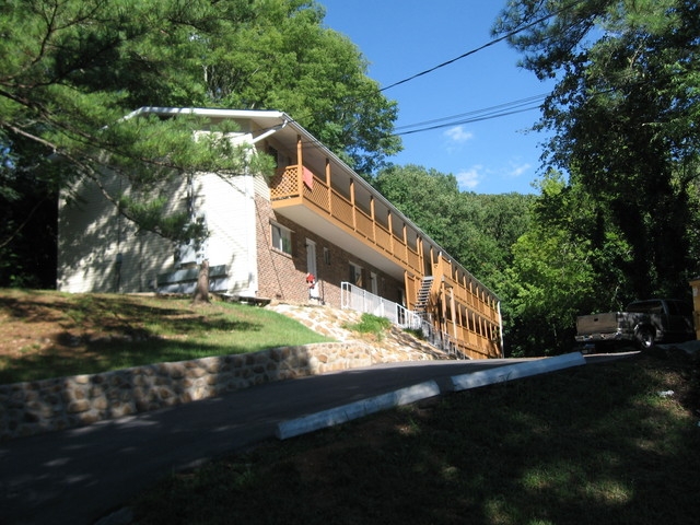 208 Valley View Dr in Chattanooga, TN - Building Photo