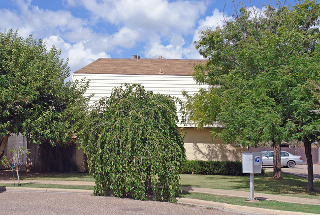 4406 21st St in Lubbock, TX - Building Photo - Building Photo