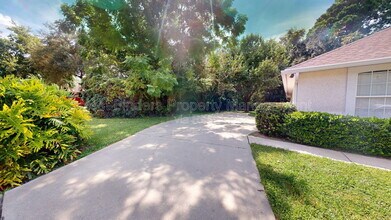 4252 Eagles View Ln in Jacksonville, FL - Building Photo - Building Photo