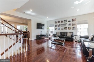 38 Isabelle Ct in Evesham, NJ - Building Photo - Building Photo