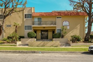 Flower Apartments