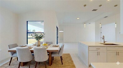 1902 Northwest 28th Ave in Cape Coral, FL - Building Photo - Building Photo