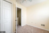 210 N Montford Ave photo'