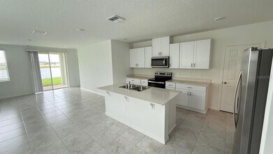 3213 Viceroy Ct in Kissimmee, FL - Building Photo - Building Photo