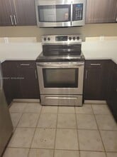 4151 N Haverhill Rd in West Palm Beach, FL - Building Photo - Building Photo