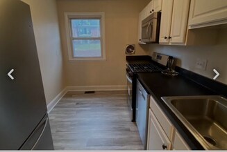 339 Homeland Southway in Baltimore, MD - Building Photo - Building Photo