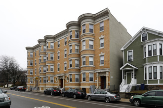 Esperanza Trust in Boston, MA - Foto de edificio - Building Photo
