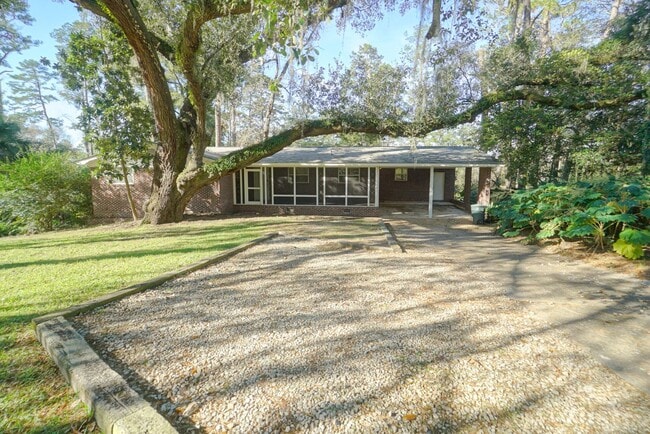 property at 1804 Skyland Dr